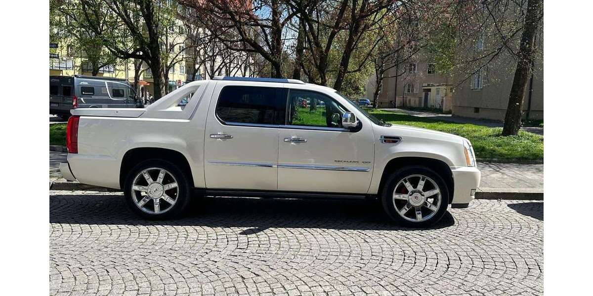 Cadillac Escalade 230.000 km 21.500 &euro; münchen 80804