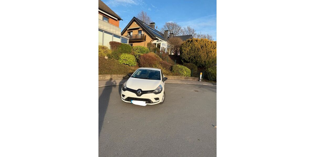 Renault Clio 159.000 km 6.200 &euro; Nachrodt 58769