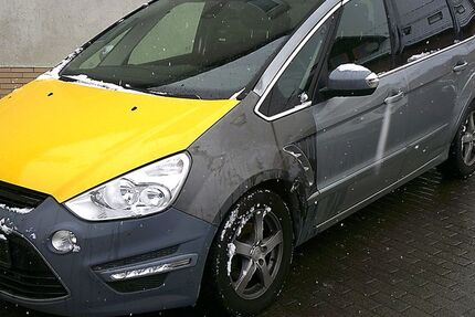 Ford S-Max 174.520 km 3.499 &euro; Eisfeld 98673