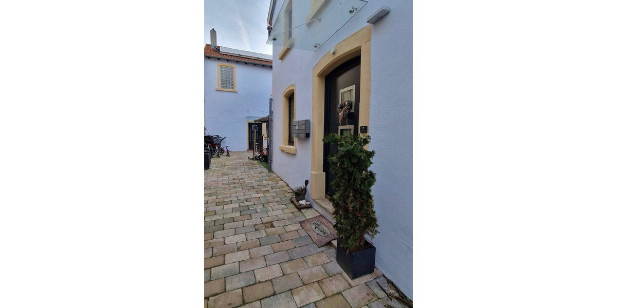 Mehrfamilienhaus, Wohnhaus Freinsheim - 4 Zimmer, 136 m&sup2;, 1.250&euro; | Angebot:25957442