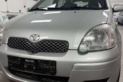 Toyota Yaris 126.500 km 3.990 &euro; Wurmlingen 78573