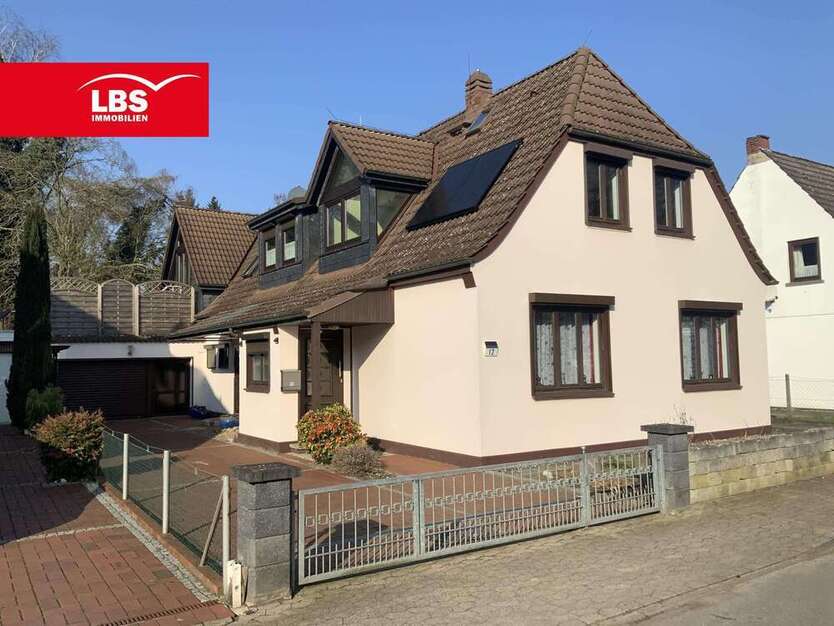 Haus zum Kaufen in Achim 469.000 € 222 m²