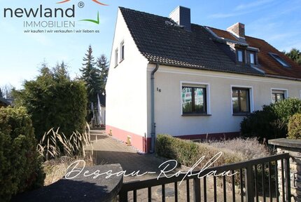 Charmante Doppelhaushälfte in Dessau-Roßlau mit möglichen Baugrundstück!