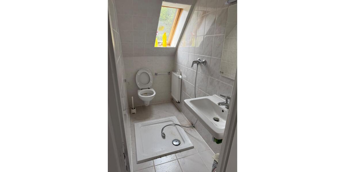 Dachgeschoßwohnung Sitzendorf - 2 Zimmer, 54 m&sup2;, 350&euro; | Angebot:25992453