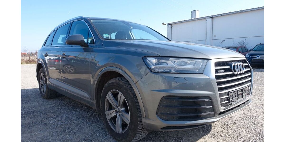 Audi Q7 412.000 km 11.900 &euro; Königsbrunn 86343