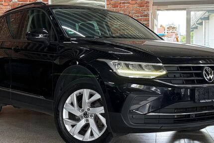 VW Tiguan 235.000 km 17.950 &euro; Uttenhofen bei Schwäbisch Hall 74538