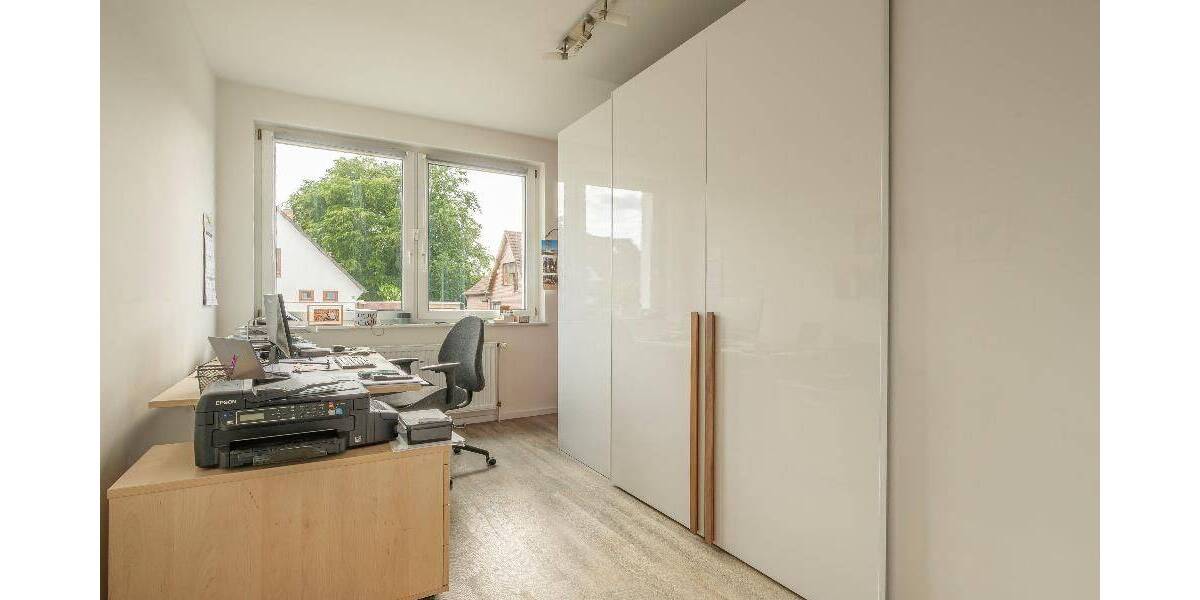 Mehrfamilienhaus, Wohnhaus Hamburg Rahlstedt - 9 Zimmer, 232 m&sup2;, 990.000&euro; | Angebot:26843853