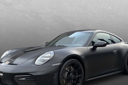 Porsche 992 2.000 km 225.000 &euro; Moers 47441