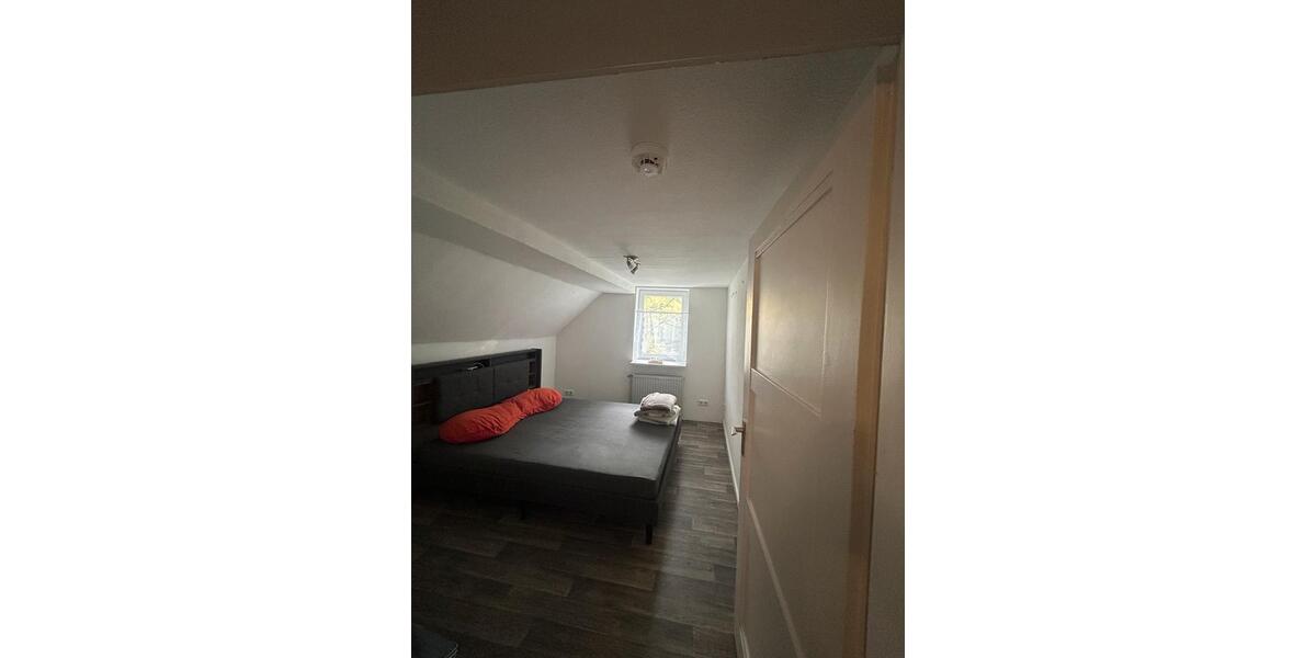 Dachgeschoßwohnung Goslar - 3 Zimmer, 78 m&sup2;, 720&euro; | Angebot:26614327
