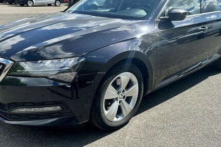 Skoda Superb 188.872 km 14.875 &euro; Mainz 55122