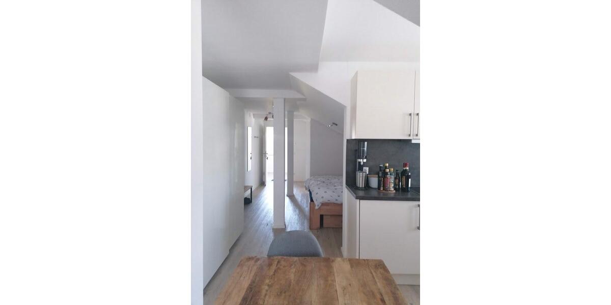Dachgeschoßwohnung Karlskron - 1 Zimmer, 38 m&sup2;, 500&euro; | Angebot:26394206