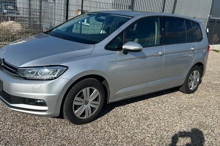 VW Touran 204.000 km 15.999 &euro; Ratzeburg bei Hamburg 23909