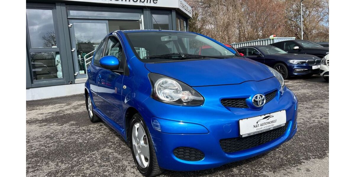 Toyota Aygo (X) 239.000 km 4.990 &euro; Augsburg 86165