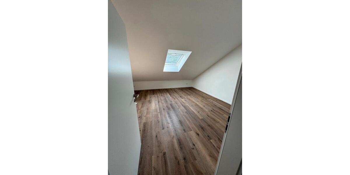 Reihenhaus Worpswede - 5 Zimmer, 124 m&sup2;, 1.875&euro; | Angebot:23430100