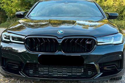 BMW M5 31.000 km 82.500 € Kuhardt 76773