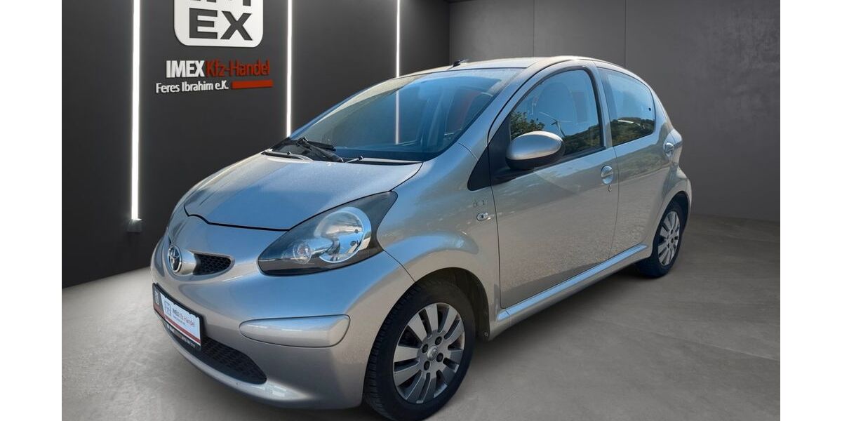 Toyota Aygo (X) 124.000 km 4.299 &euro; Marl 45772
