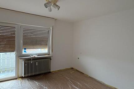 In Meßstetten: Großzügige, renovierte, helle Wohnung 3.5 zimmer