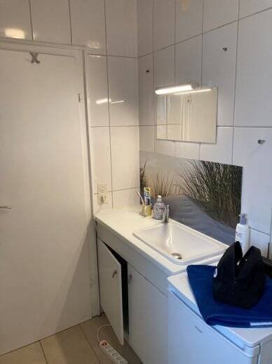 Etagenwohnung Siegburg Dreesch - 1 Zimmer, 28 m&sup2;, 300&euro; | Angebot:24708661