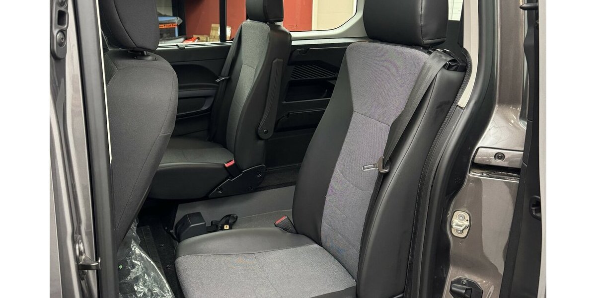 Peugeot Rifter Rollstuhlumbau Allure HDi 130 EAT CarPlay 26.800 km 27.220 &euro; Lich 35423