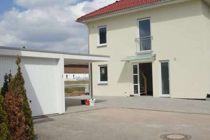 Haus Titisee - Neustadt Neustadt - 4.5 Zimmer, 134 m&sup2;, 1.600&euro; | Angebot:25752336