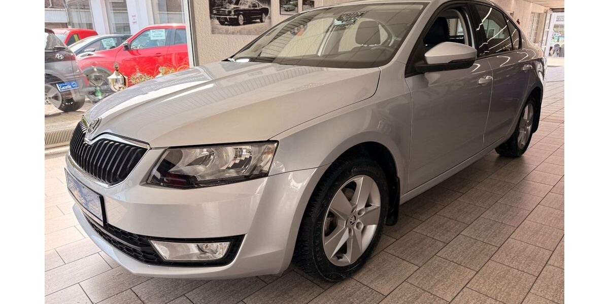 Skoda Octavia 48.794 km 11.890 &euro; Grefrath-Oedt 47929