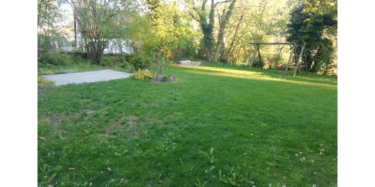 Etagenwohnung Riedenburg - 4 Zimmer, 150 m&sup2;, 1.125&euro; | Angebot:26557005