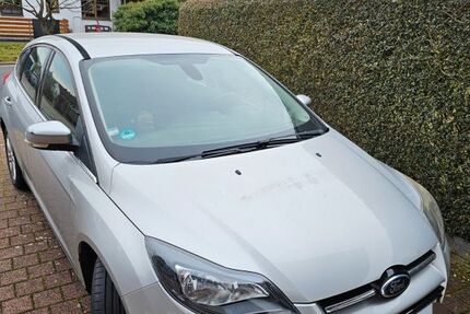 Ford Focus 97.700 km 8.990 &euro; Coburg 96450