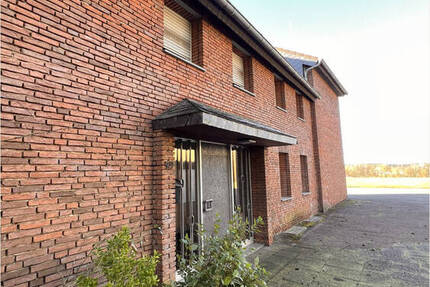 Modernes Ein-Zweifamilienhaus mit großem Grundstück in Aachen-Lichtenbusch! 5 zimmer