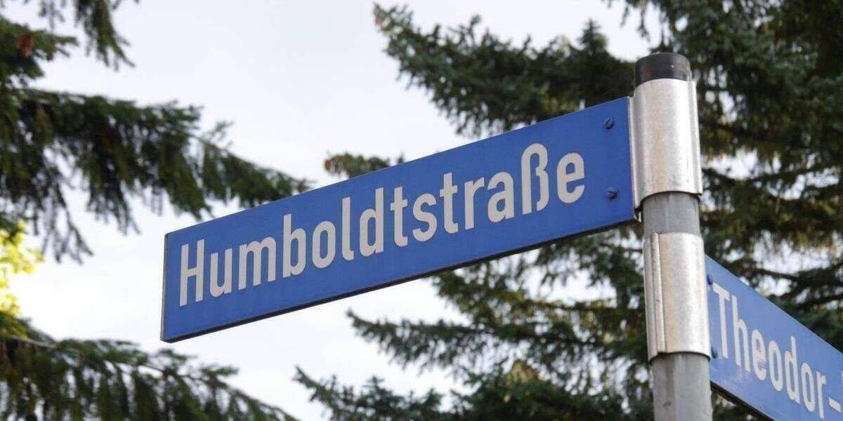 Etagenwohnung Weimar Westvorstadt - 2 Zimmer, 70 m&sup2;, 640&euro; | Angebot:26933571
