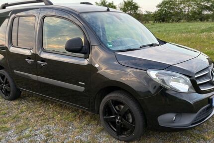Mercedes-Benz Citan 196.000 km 6.800 &euro; Högel 25858