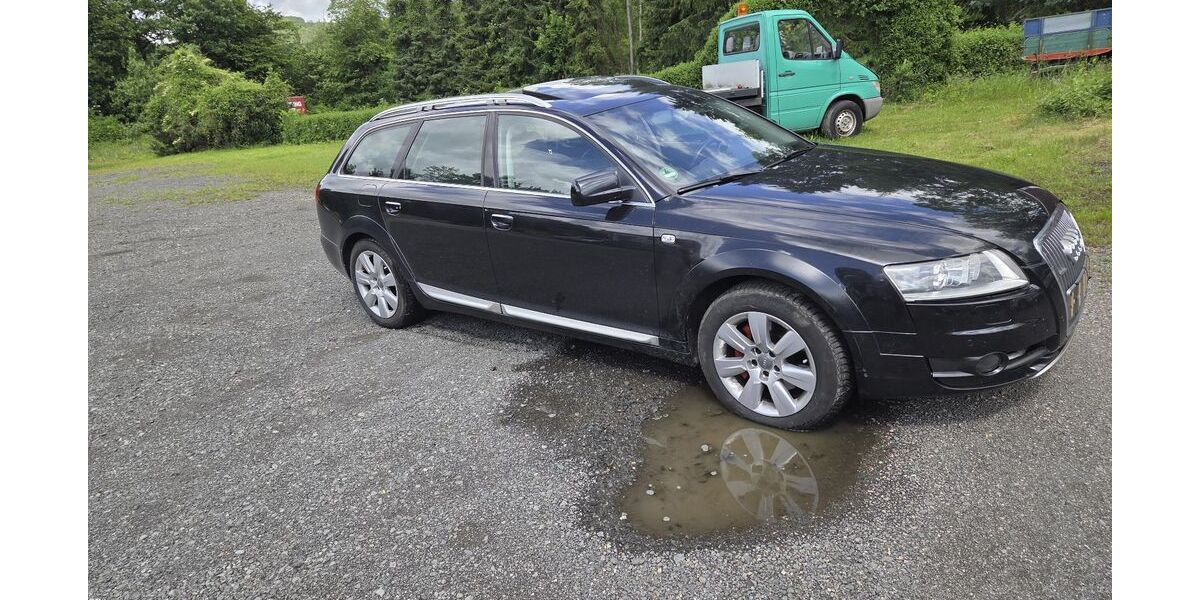 Audi A6 Allroad 254.000 km 4.900 &euro; Vöhl 34516