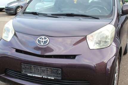 Toyota iQ 162.576 km 2.450 &euro; Freiburg im Breisgau 79108