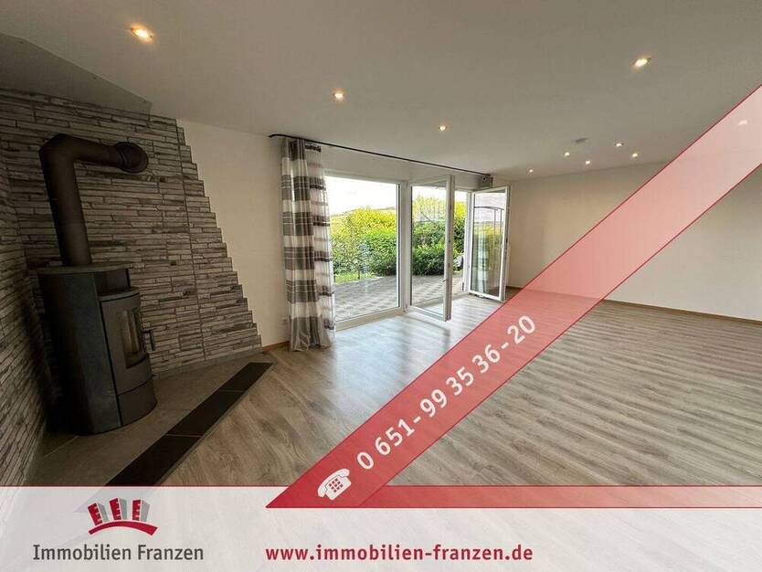 Renovierte, einzugsbereite Eigentumswohnung mit 124 m², Kamin, Einbauküche, mehreren Terrassen & Garage