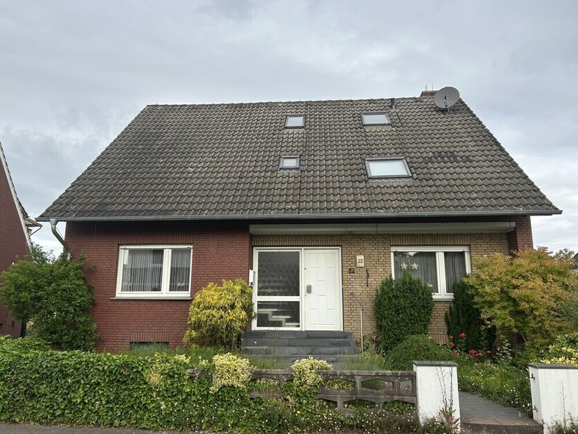 Platz satt, ein wahres Raumwunder! Einfamilien - oder Zweifamilienhaus - entscheiden Sie!