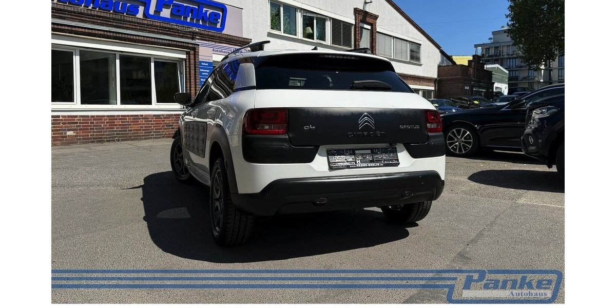 Citroen C4 Cactus Shine*R-Cam*SR+WR*Tempo*SHZ*Navi* 80.527 km 7.890 &euro; Berlin 13187