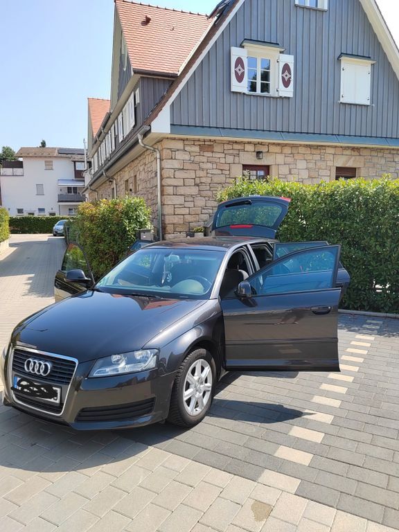Audi A3 195.000 km 4.950 € Bensheim 64625
