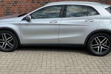 Mercedes-Benz GLA 180 60.827 km 19.990 &euro; Ribnitz 18311