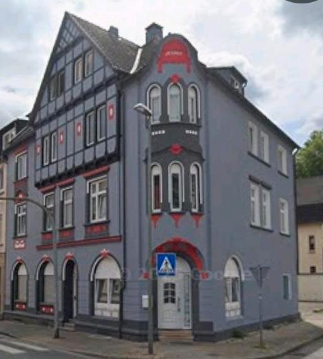 Dachgeschoßwohnung Bochum Günnigfeld - 5 Zimmer, 100 m&sup2;, 781&euro; | Angebot:27547932