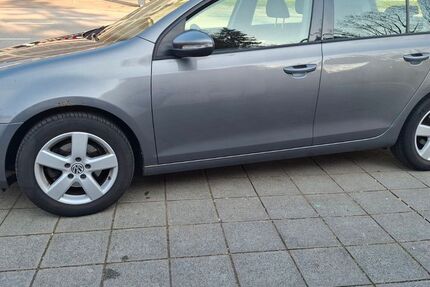 VW Golf 134.535 km 4.950 &euro; Nürnberg 90441