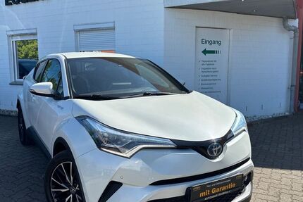 Toyota C-HR 96.877 km 15.780 € Bad Segeberg 23795