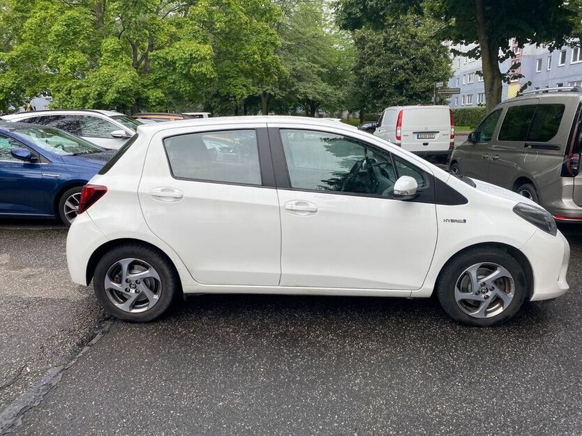 Yaris