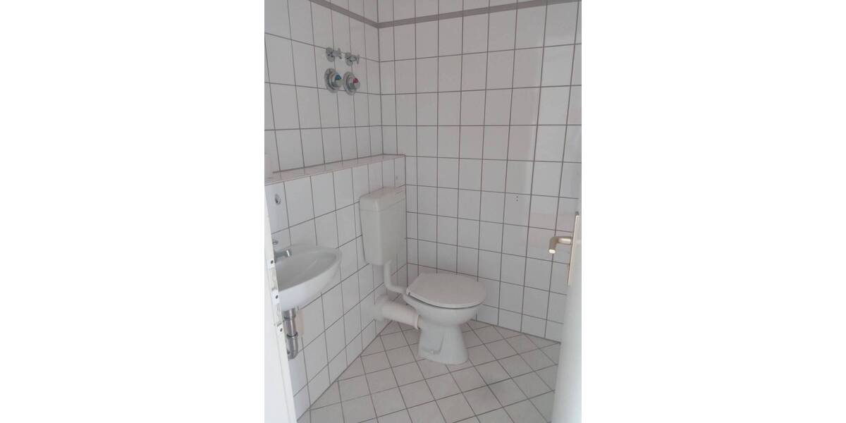 Etagenwohnung Schipkau Meuro - 3 Zimmer, 81 m&sup2;, 475&euro; | Angebot:25704046