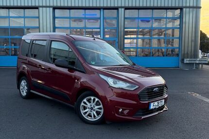 Ford Tourneo Connect 114.000 km 15.300 € Offenbach am Main 63071