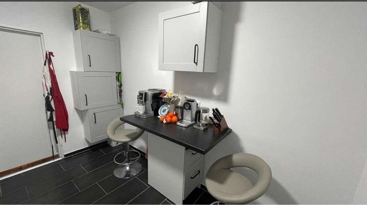 Etagenwohnung Hemsbach - 2 Zimmer, 65 m&sup2;, 700&euro; | Angebot:25350423