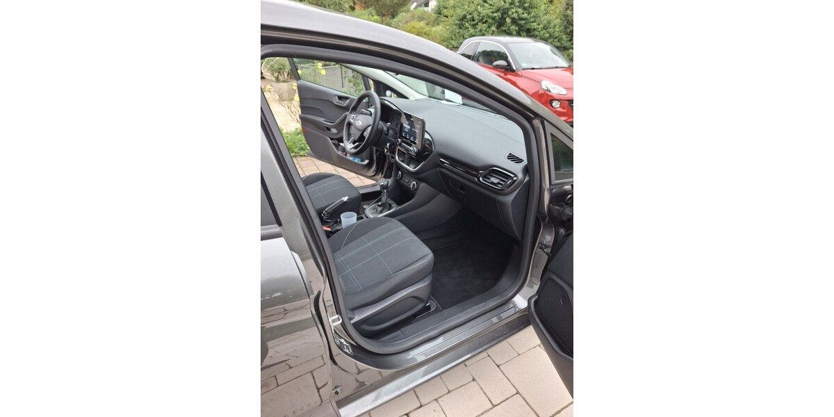 Ford Fiesta 7.900 km 13.500 € Winningen 56333