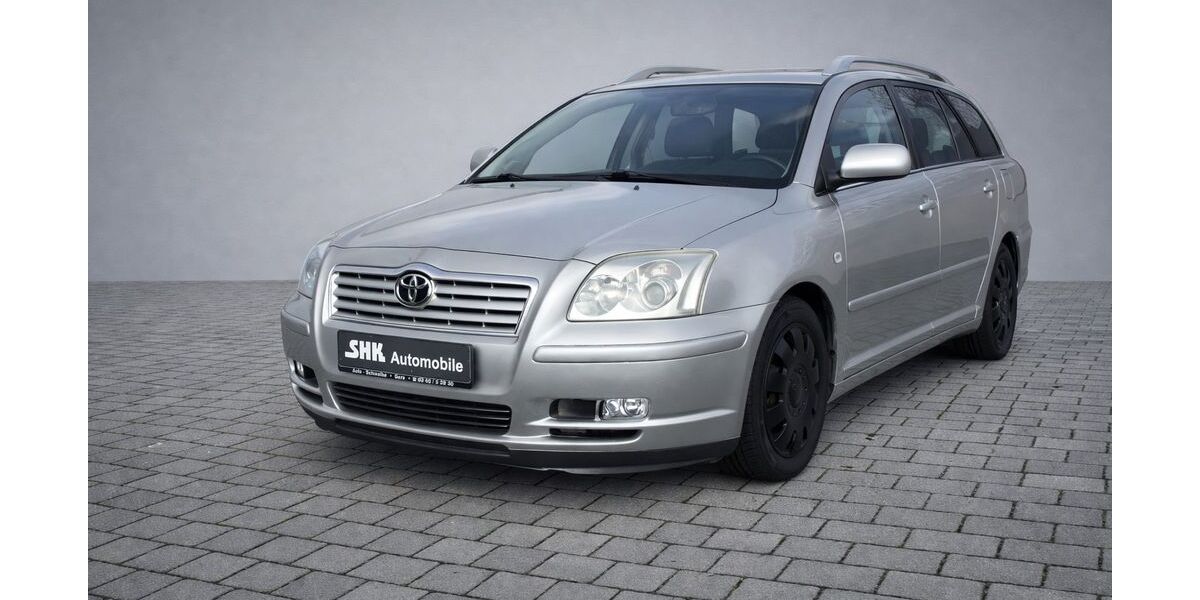Toyota Avensis 195.916 km 2.990 &euro; Gera 07551