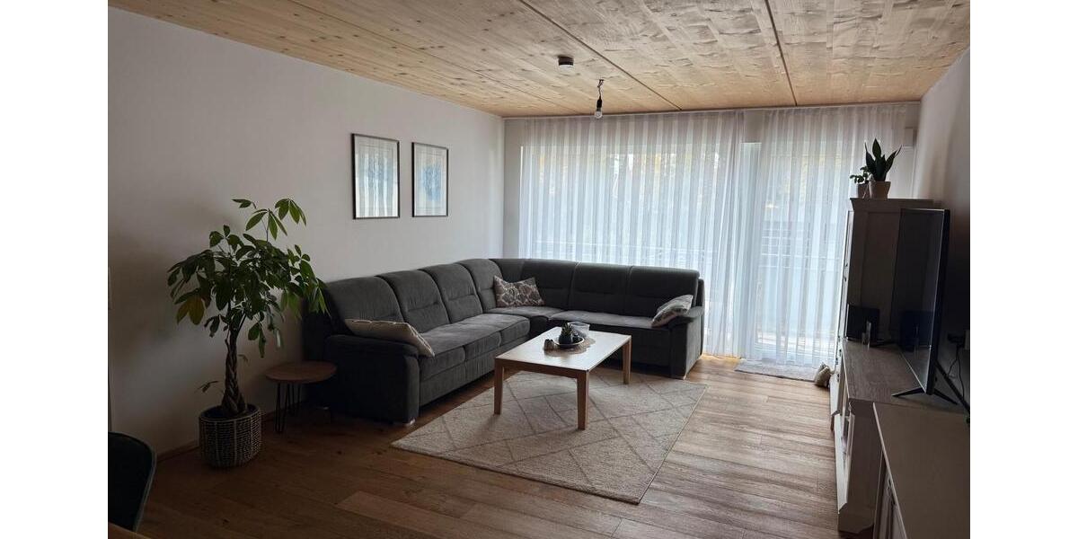 4-Zimmerwohnung mit Balkon und TG-Stellplatz 4 zimmer