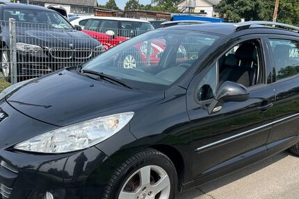 Peugeot 207 280.000 km 1.999 &euro; Rüsselsheim 65428