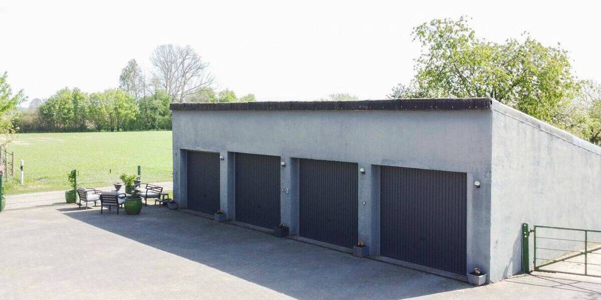 Bauernhaus, Landhaus Xanten Vynen - 8 Zimmer, 272 m&sup2;, 749.000&euro; | Angebot:26344696