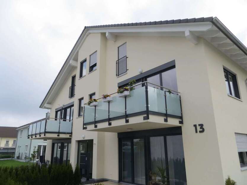 Wohnung zum Mieten in Pforzheim 825 € 81 m²